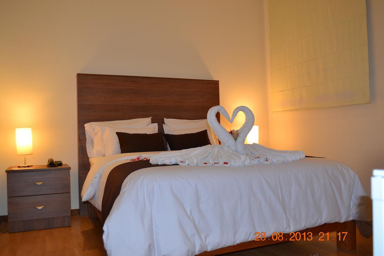 Hotel Brilia Chimbote Bilik gambar