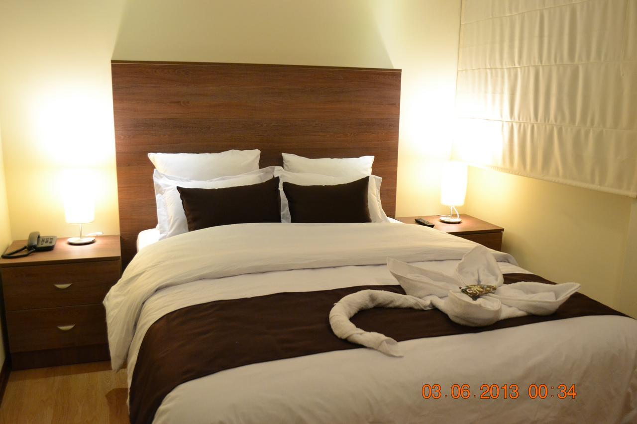 Hotel Brilia Chimbote Bilik gambar