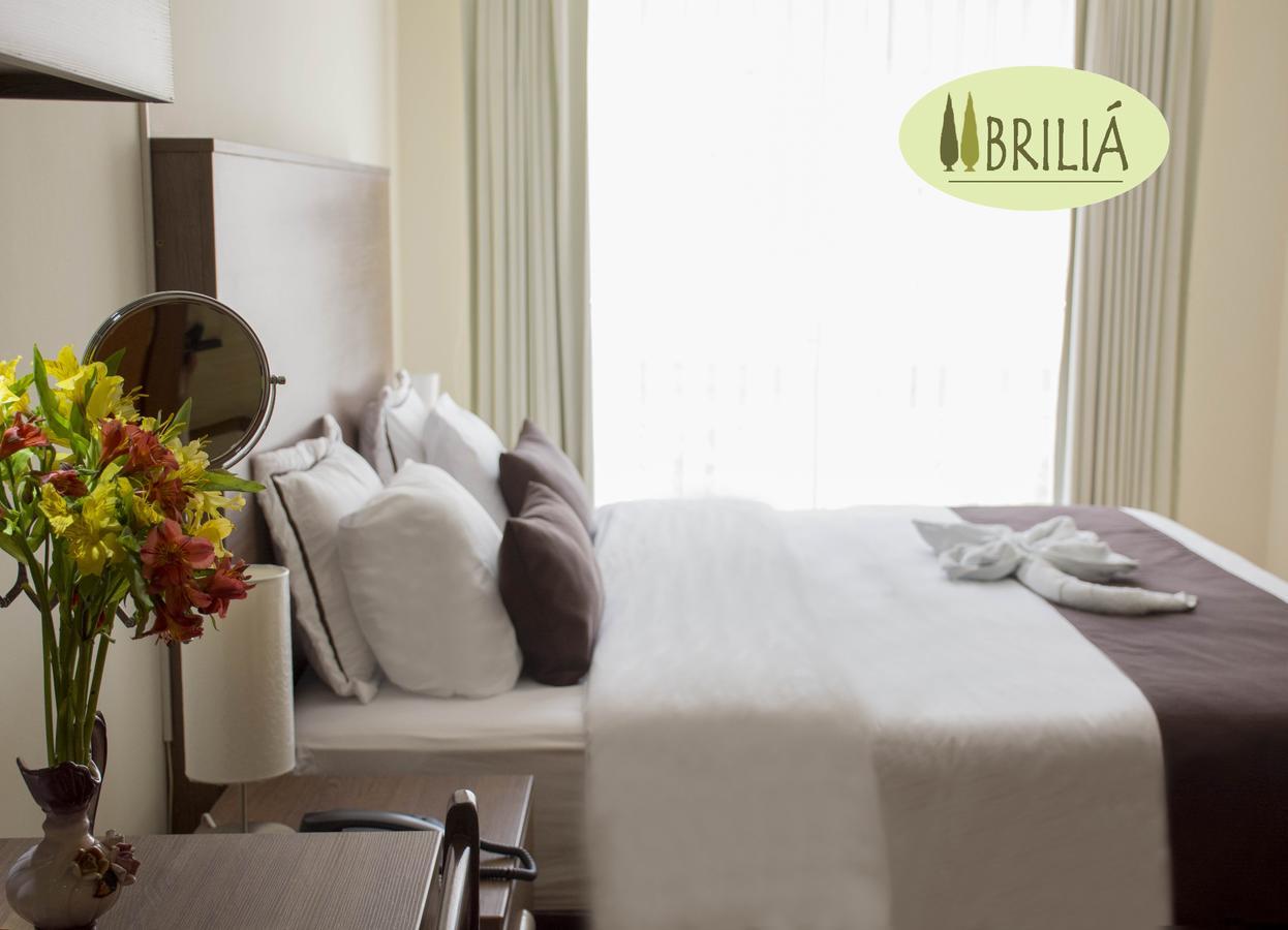 Hotel Brilia Chimbote Bilik gambar